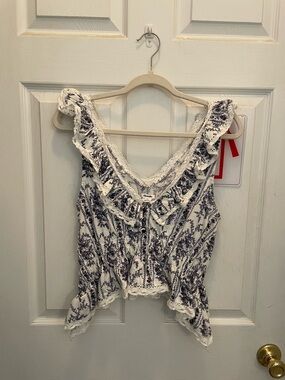 Kimchi Blue White and Navy Paisley Lace-Trim Ruffle Camisole